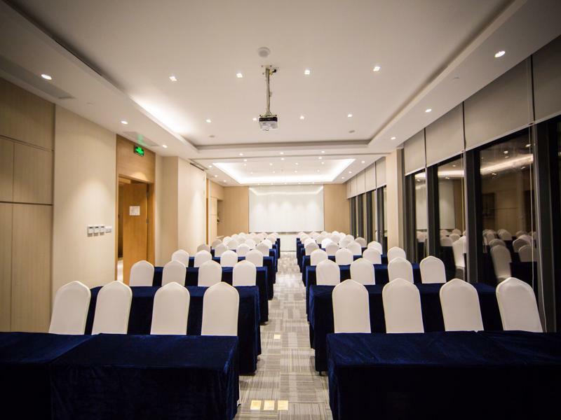 Holiday Inn Express Shanghai Pujiang By Ihg Экстерьер фото